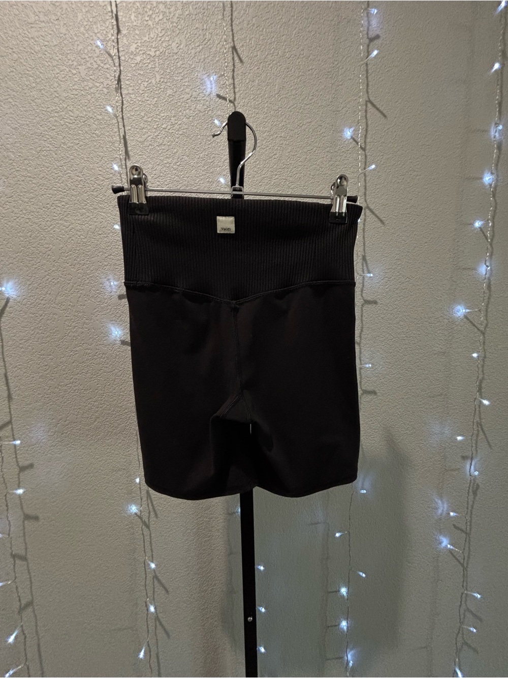 Vuori Black Ribbed shorts with Branded Patch style #VW376
